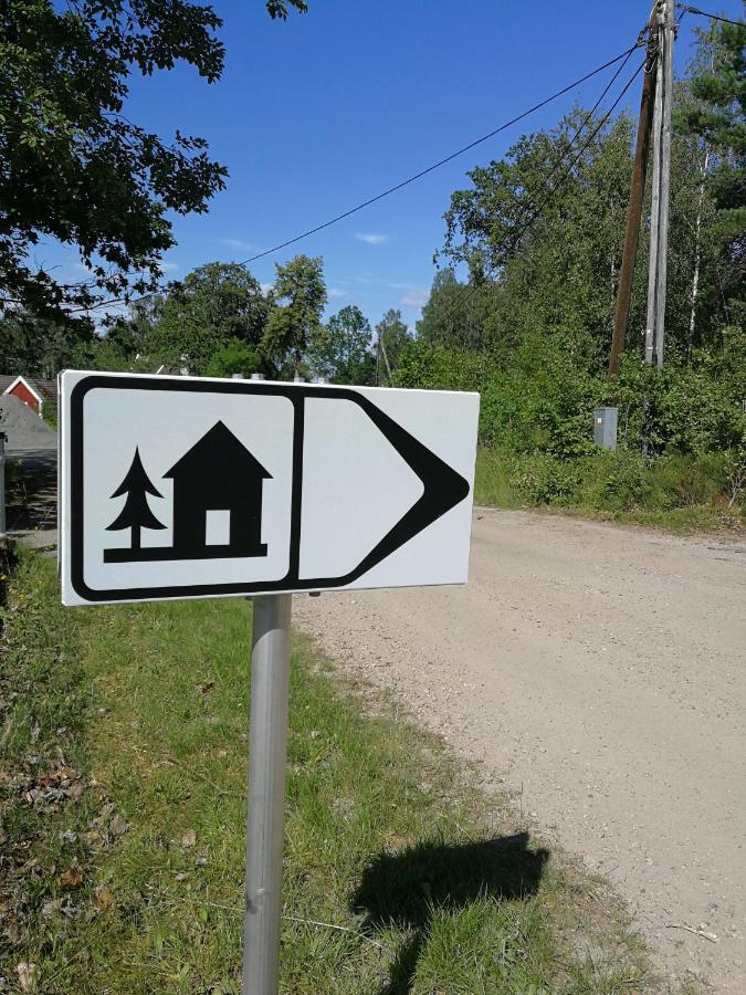 Bolmen Bed - Vandrarhem Ljungby  Bagian luar foto